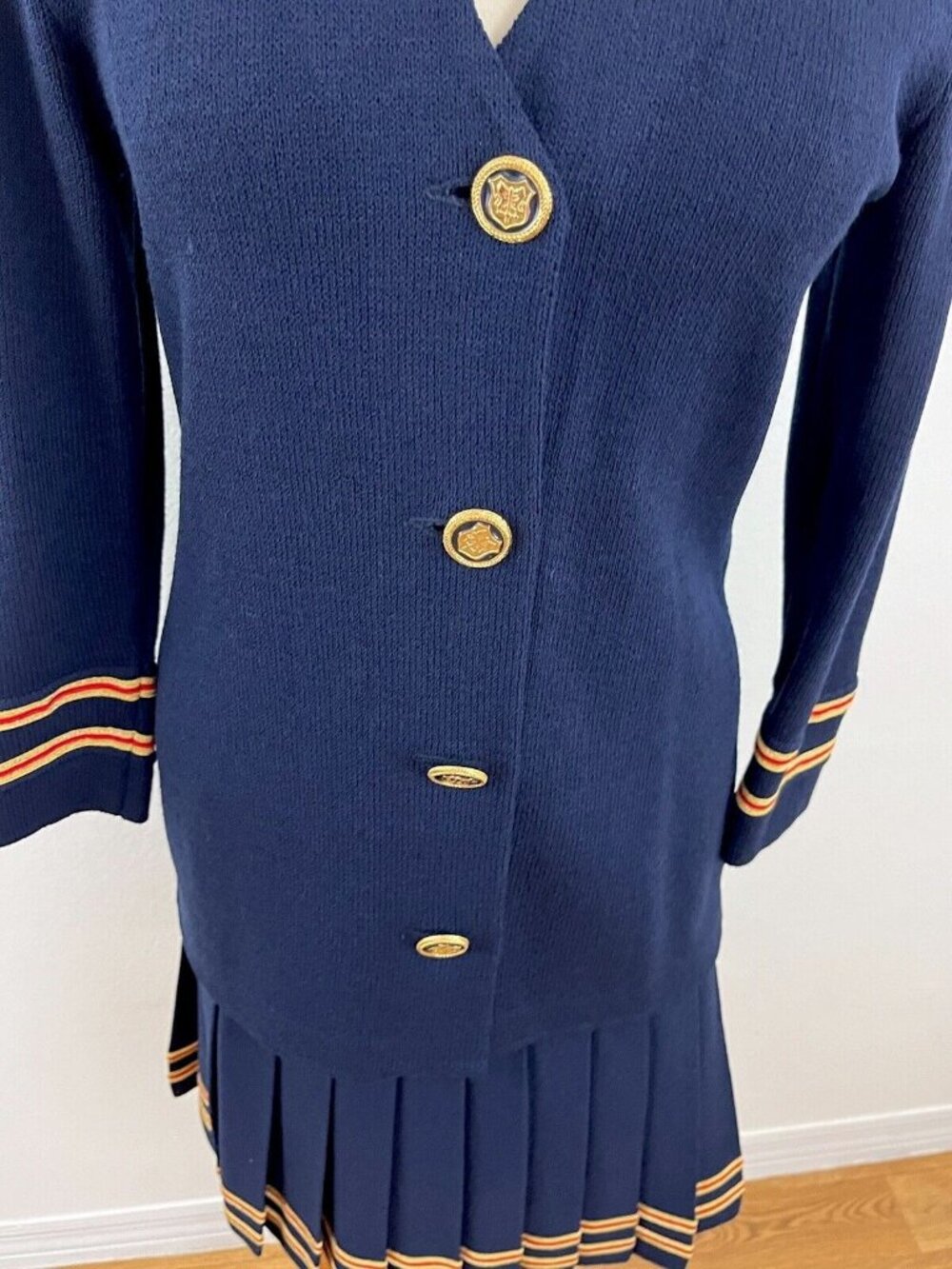 St. John Santana Knit 2pc Pleated Skirt Suit Set Nautical Braid Trim Jacket 6 - Picture 5 of 14